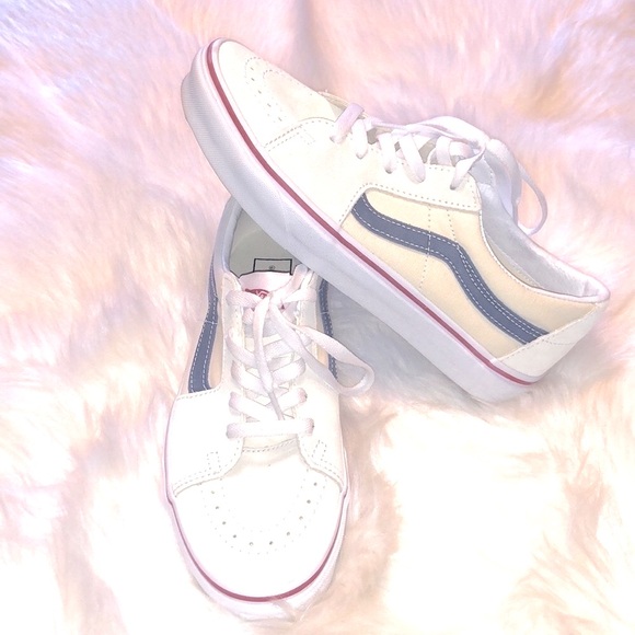 VANS - Picture 3 of 8